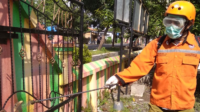 PKS Kota Semarang Lakukan Penyemprotan Disinfektan Cegah COVID-19